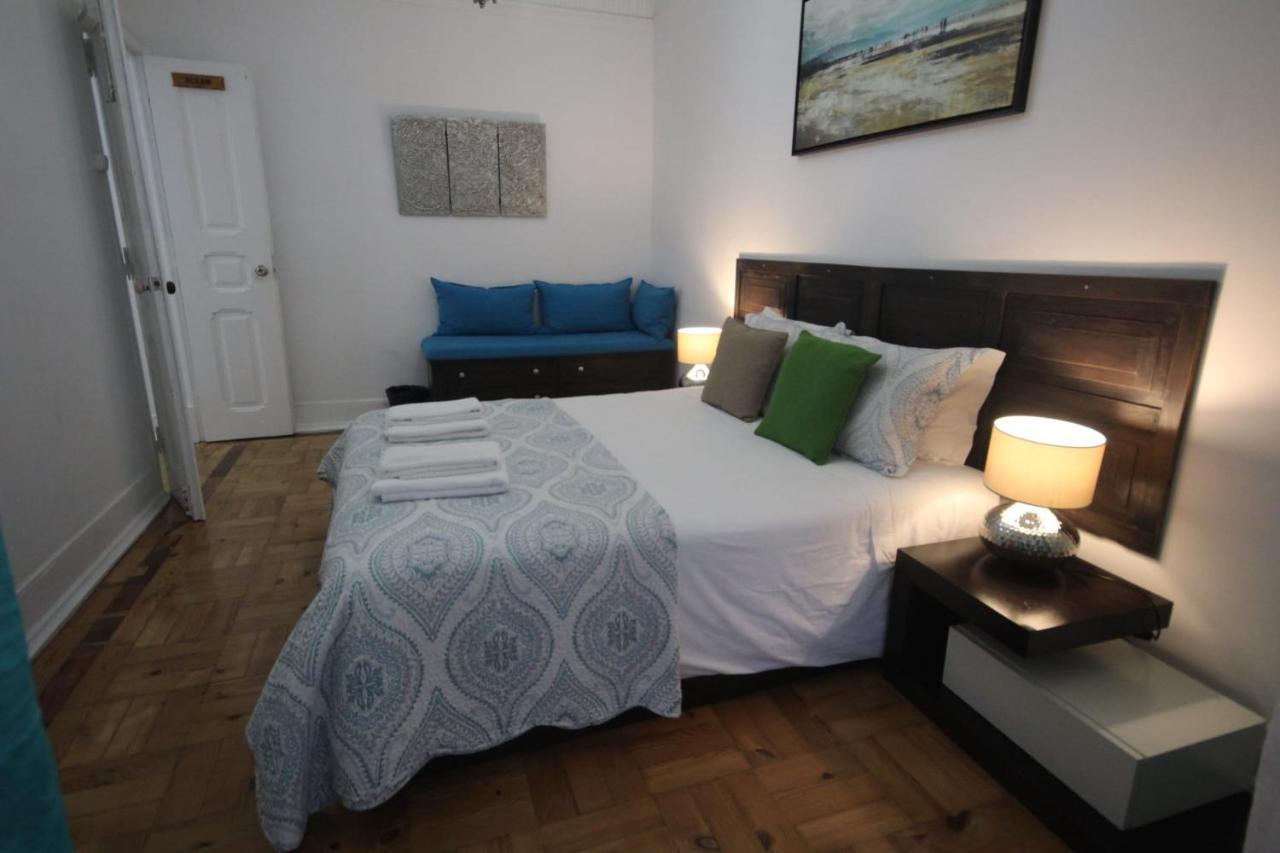 Ocean M1 R4 - Large Double Room With Shared Bathroom In City Center Lisboa Exteriér fotografie